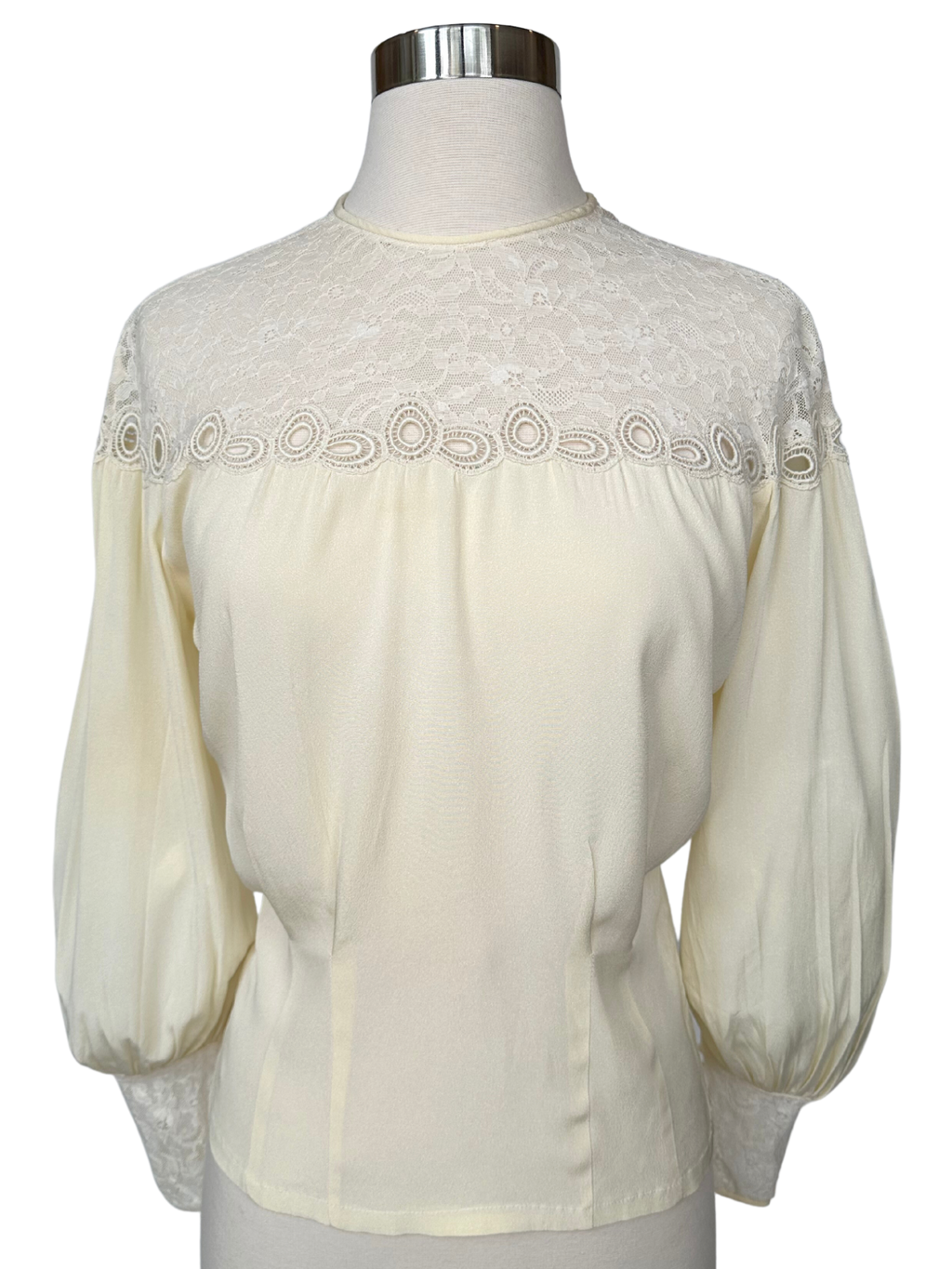 Vintage 1940s Cream Blouse with Lace Shoulders - M - L