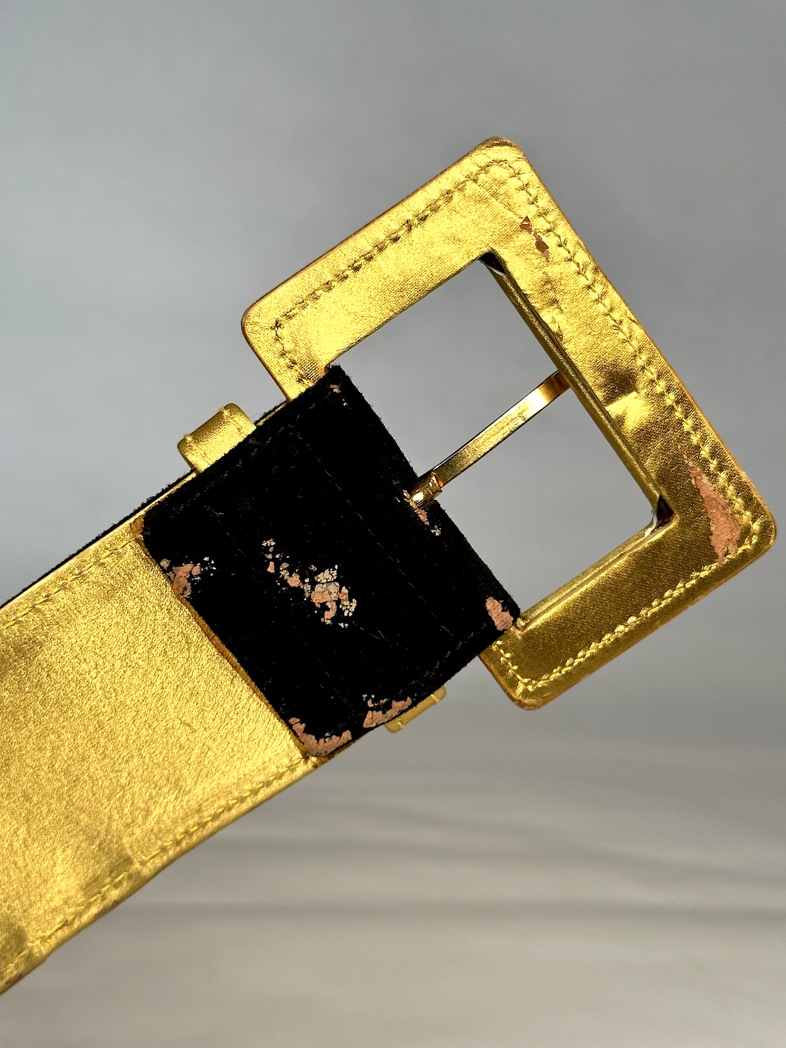 1990s Paloma Picasso Black and Gold Leather Waist Belt - S - M