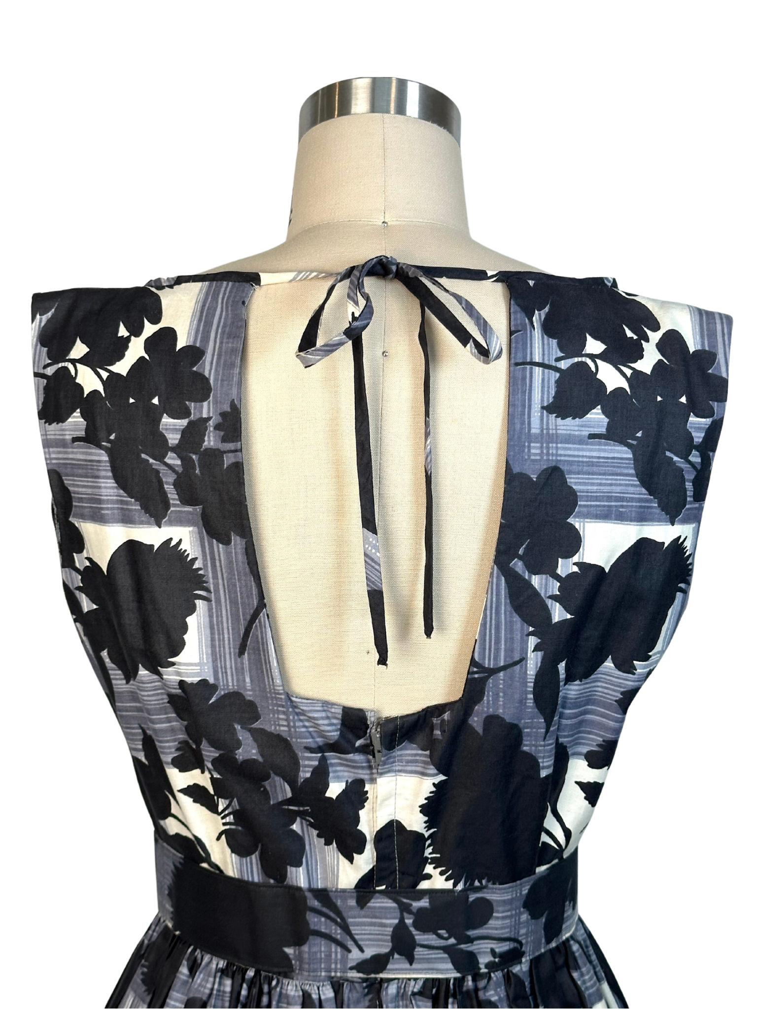 Vintage 1950s Melbray Floral Dress with Belt - S - M