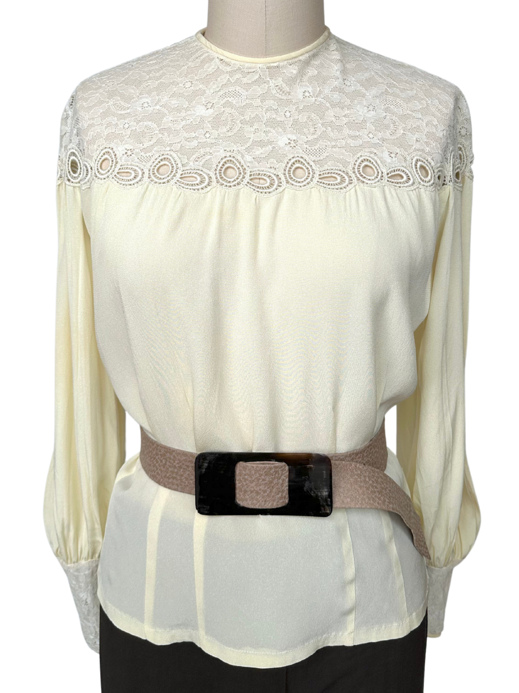 Vintage 1940s Cream Blouse with Lace Shoulders - M - L