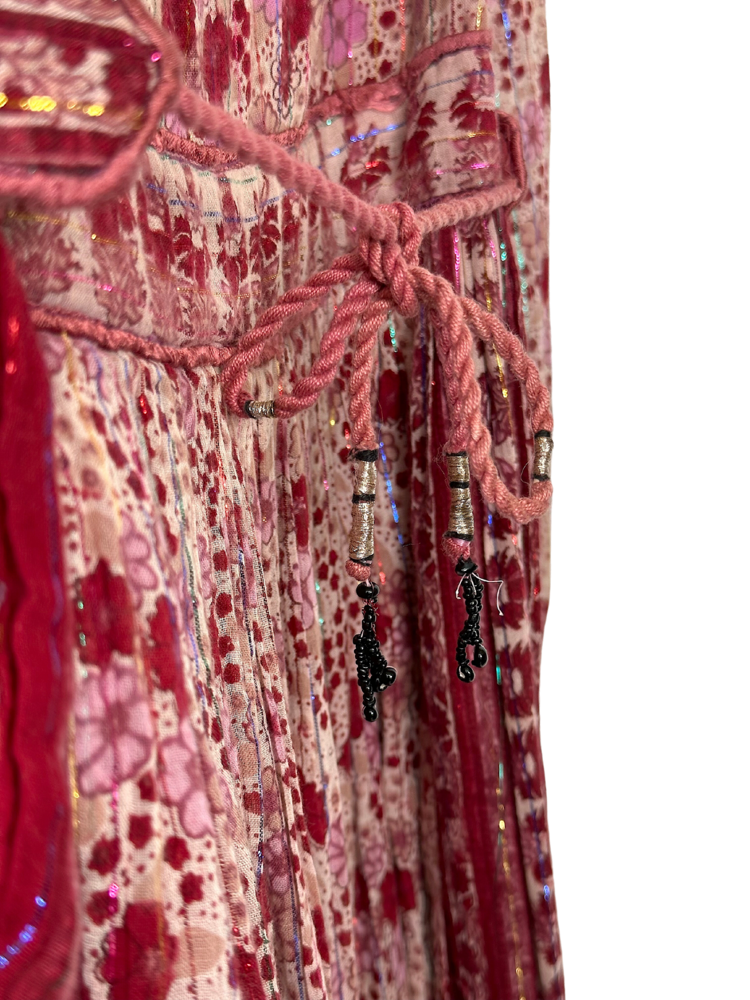 Vintage Red Floral Indian Cotton Gauze Hippie Dress - M Pimbeche Vintage Vintage Red Floral Indian Cotton Gauze Hippie Dress - M Pimbeche Vintage