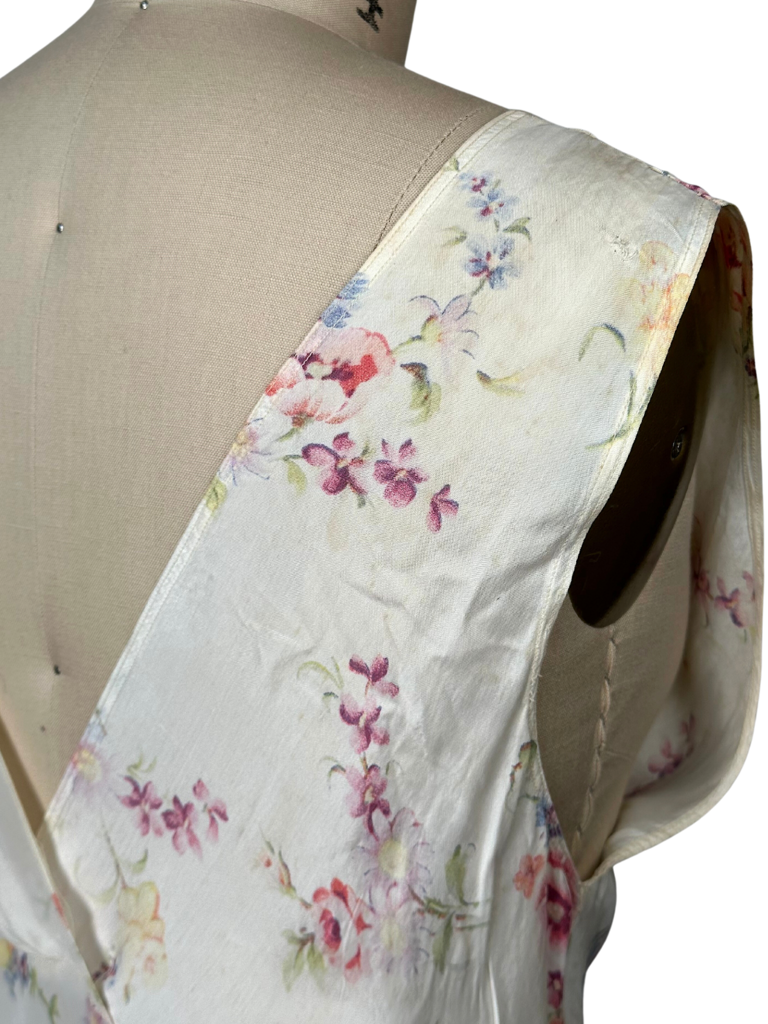 1930s White Floral Sleeveless Satin Dress - M - L